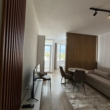 Sunlit * ドゥラス