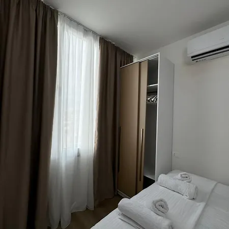 Apartment Sunlit Durres
